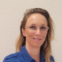 AFGES Formation Banque Employee Julie Vincent's profile photo