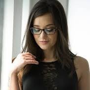 Eva Lucas Email & Phone Number
