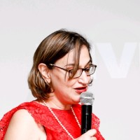 Dana Sapir Email