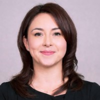 Jizelle Sandoval Email & Phone Number