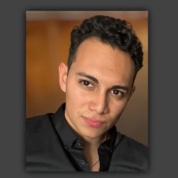 Daniel Esquivel Email