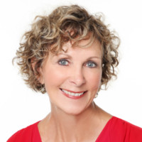 RE/MAX Advantage Realty Ltd., Brokerage Employee Becky Robinson's profile photo