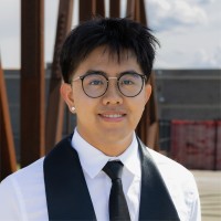 Charles Schwab Employee Ethan Phan's profile photo