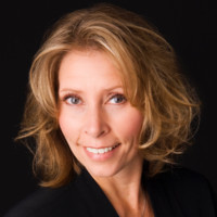 Pamela Mumm Email & Phone Number