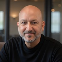 Shake Again Employee Lionel Pieniazek's profile photo