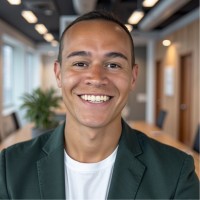 Salesforce Employee Christopher de Leon's profile photo