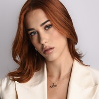 Artjola Nezaj Email