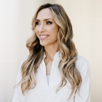 Unilever Prestige Employee Lauren Fenton's profile photo