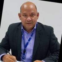 Carlos Moreno Email