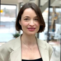 Anna Räsch Email