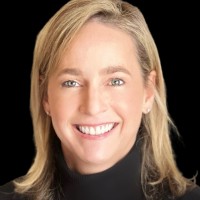 RE/MAX Professionals Employee Julie Knecht's profile photo
