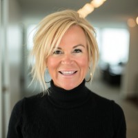 Elizabeth Freeman Email & Phone Number