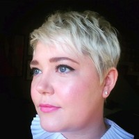 Livia Glatz Email & Phone Number