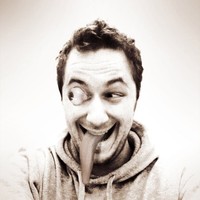 Damian Olechowski Email