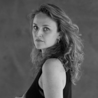 Janneke Luns Email