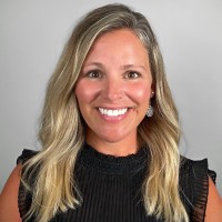 Cushman & Wakefield Employee Julie Yoder's profile photo