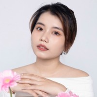 Nhung Pham Email
