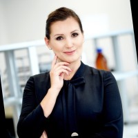 Katarzyna Romanowska Email