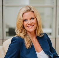 Erin Ohlgren Email & Phone Number