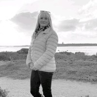 Annelien Swanepoel Email