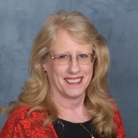 Edward Jones Employee Lisa Millar's profile photo