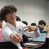 Yuxuan Wang