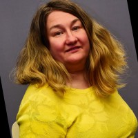 HelpUsDefend Employee Olga Priiutova's profile photo
