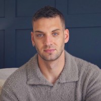 Oliver Callaghan Email & Phone Number