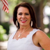 HunterMaclean Employee Andrea Dove's profile photo