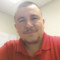 1-800 Packouts Employee Justin Vickers's profile photo