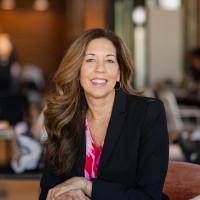 RUBYFIVE Employee Lori Burns's profile photo