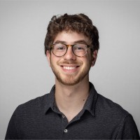 The iCenter Employee Max Pivo's profile photo