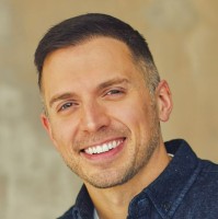 Ben Montgomery Email & Phone Number