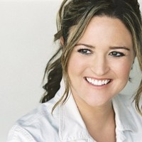 Erin Farris Email & Phone Number