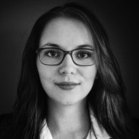 Julia Weiss Email