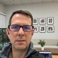 Roadpost Employee Dror Nir's profile photo