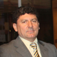 clinica ucm Employee Andrés González Avila's profile photo