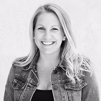 Sarah Thomsen Email & Phone Number