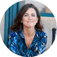Virginia Molet Email & Phone Number