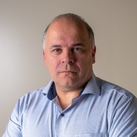 Ronny de Tender Email