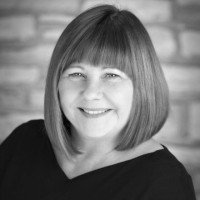 Glynis Holliday-Smith Email & Phone Number