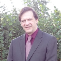 Christopher Rigden Email