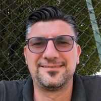 Simone Luciani Email