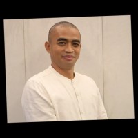 Ipong P Email