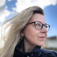 Daniela Seeger Email