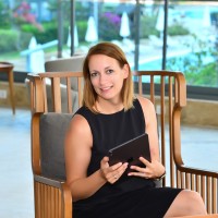 Julia Lorenz Email