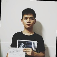 华 黎 Email