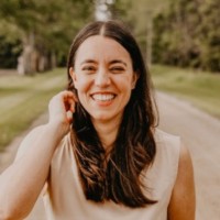 Kelly Knoop Email & Phone Number