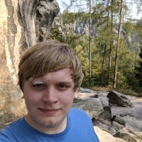 Niklas Vlach Email