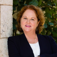 Vita Nova Inc. Employee Kimberly Still's profile photo